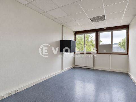   Bureaux - A LOUER - 1 452 m² divisibles à partir de 126 m² 