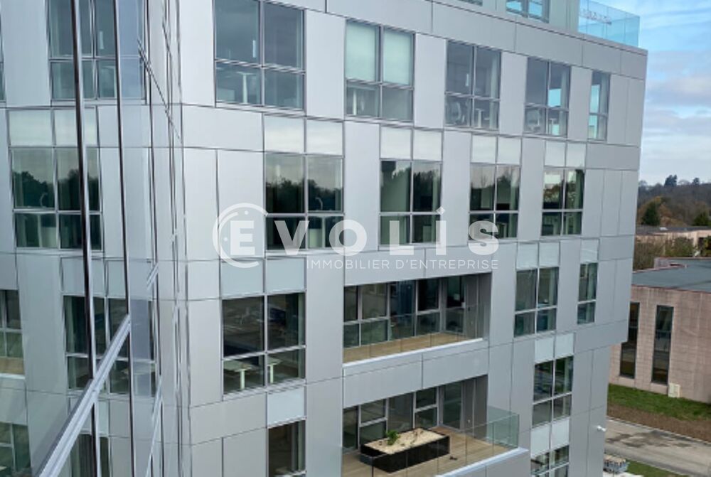   Bureaux - A LOUER - 1 599 m² divisibles à partir de 383 m² Orsay