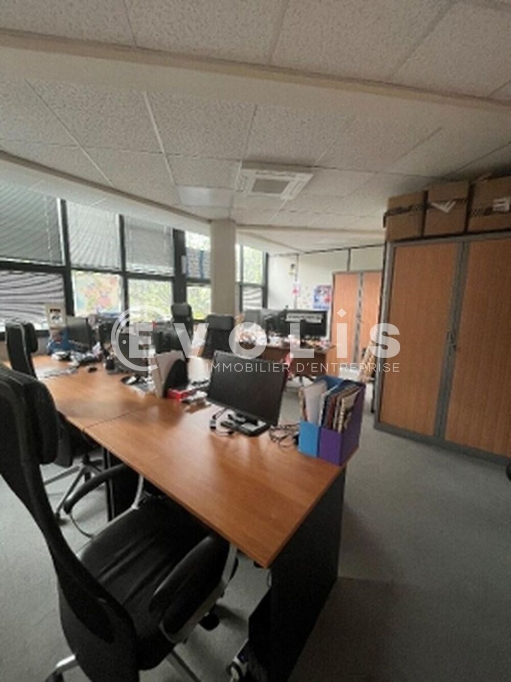   Bureaux - A LOUER - 256 m² non divisibles Champigny sur marne