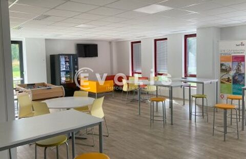   CRT - LESQUIN - 1 365 m² non divisibles 