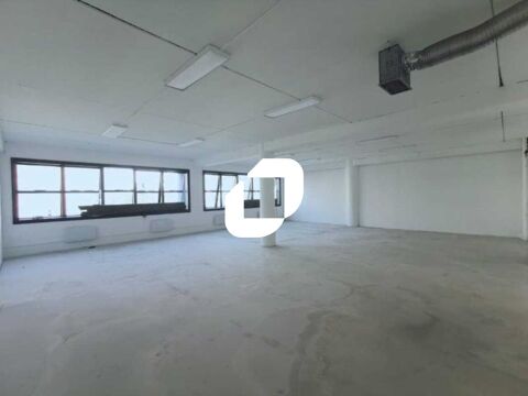 Bureaux - A LOUER - 155 m&sup2; non divisibles 3875 75011 Paris