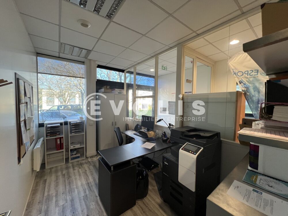   TECHPARC - LOCAUX ERPable A LOUER - 279 m² divisibles à partir de 106 m² Creteil
