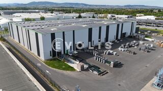   Local d'activité 7 380m² disponilbe - 6 200 m² non divisibles Belleville-en-beaujolais