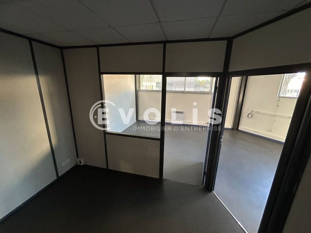   Bureaux - A VENDRE - 835 m² non divisibles Gradignan