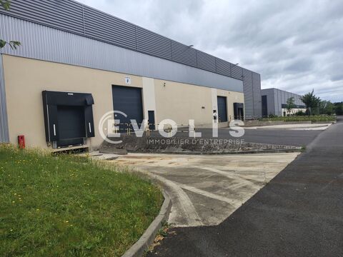   Locaux d'activité - A LOUER - 6 578 m² divisibles à partir de 1 823 m² 