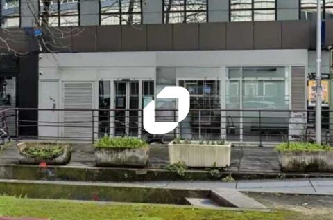 Locaux Commerciaux - A LOUER - 155 m&sup2; non divisibles 3333 93100 Montreuil