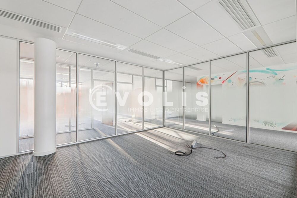   Immeuble de standing - 1 374 m² divisibles à partir de 272 m² Maisons alfort