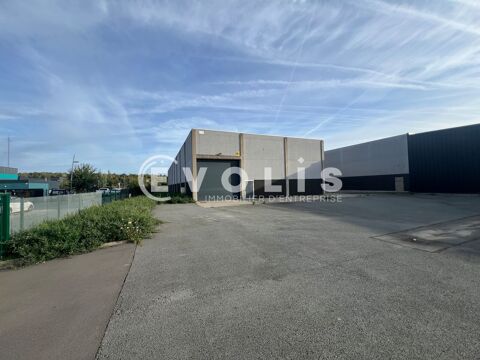 Locaux d'activit&eacute; - A LOUER - 1&nbsp;043 m&sup2; non divisibles 8500 59830 Cysoing