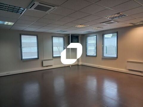 Bureaux - A LOUER - 210 m&sup2; non divisibles 2363 59700 Marcq en baroeul