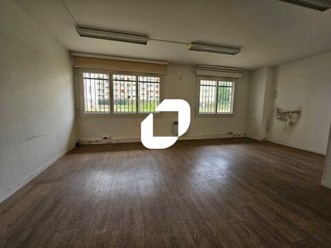 Bureaux - A LOUER - 204 m&sup2; non divisibles 6250 75015 Paris