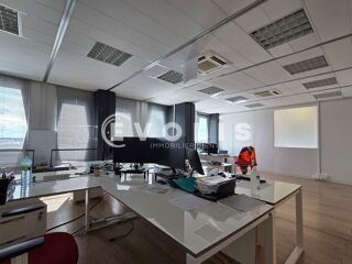   Bureaux - A LOUER - 349 m² divisibles à partir de 12 m² Thiais