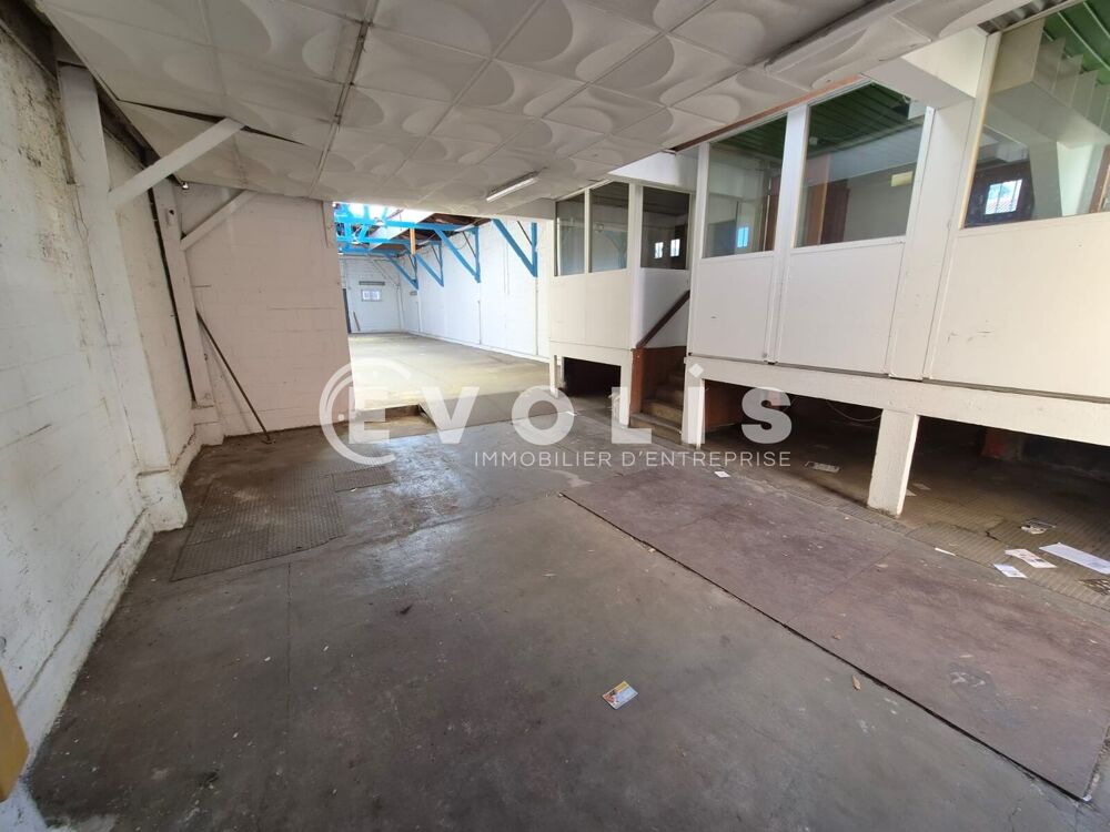   Locaux d'activité - A LOUER - 220 m² non divisibles Montreuil