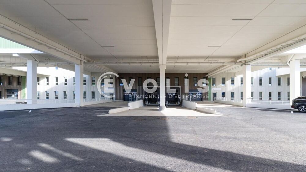   Locaux d'activité - A LOUER - 20 630 m² divisibles à partir de 526 m² Bondy