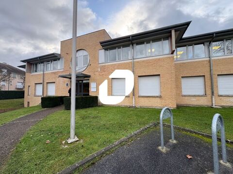 Bureaux - A LOUER - 115 m&sup2; non divisibles 1352 78960 Voisins le bretonneux