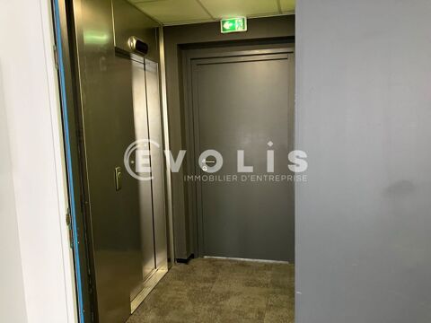   BUREAUX PROCHES DE LA GRAND PLACE - 189 m² non divisibles 