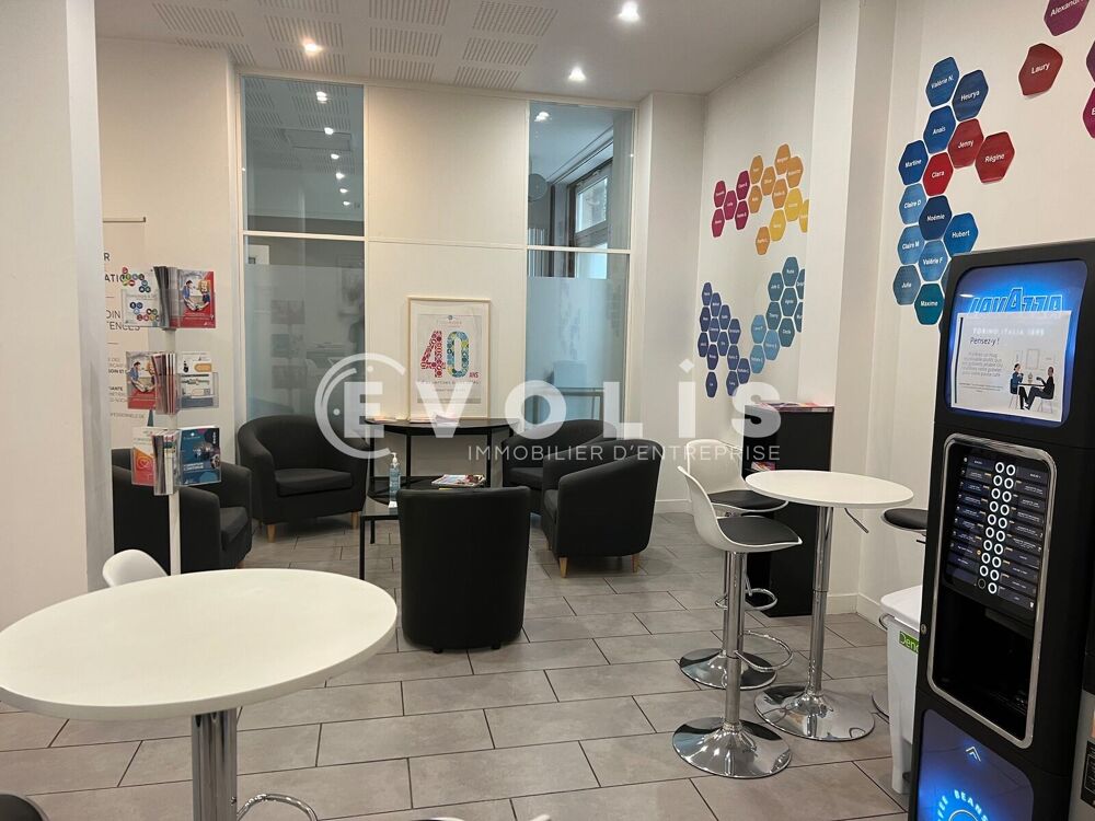   Bureaux - A LOUER - 546 m² non divisibles Paris 19