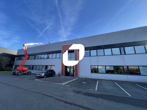 Entrep&ocirc;ts - A LOUER - 3&nbsp;036 m&sup2; non divisibles 24035 77550 Moissy cramayel