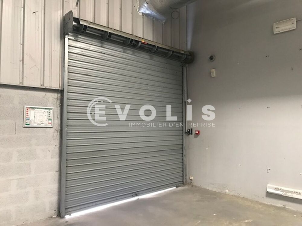  PROXIMITE HYPER AUCHAN - 1 800 m² non divisibles Biganos