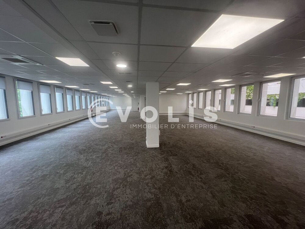   Bureaux - A LOUER - 300 m² divisibles à partir de 121 m² Charenton le pont