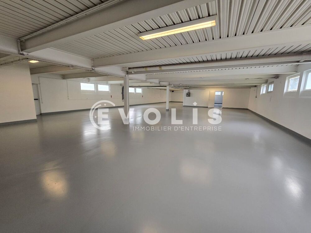   Bureaux - A LOUER - 316 m² divisibles à partir de 15 m² 