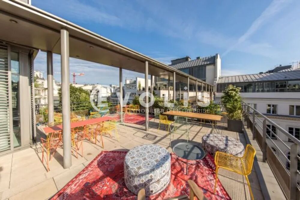  Bureaux - A LOUER - 388 m² non divisibles Paris 9