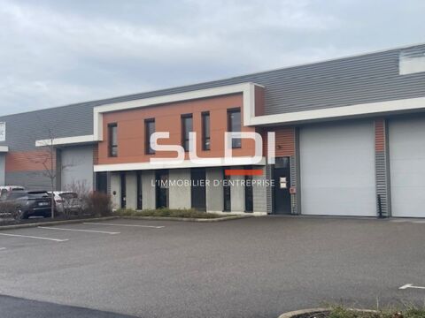 Locaux d'activit&eacute;s - A LOUER - 203 m&sup2; non divisibles 2000 69330 Meyzieu