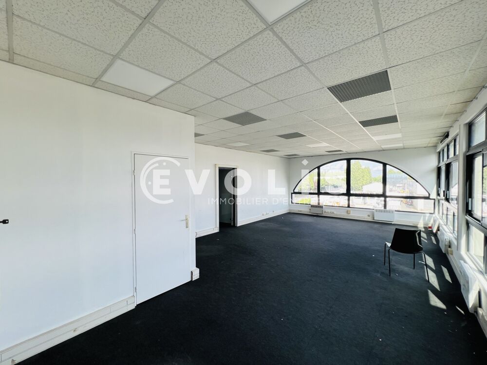   Bureaux - A LOUER - 59 m² non divisibles Pontault combault
