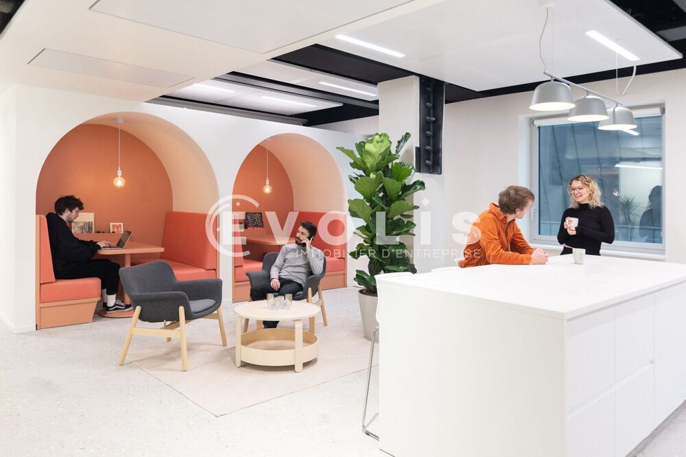   Bureaux - A LOUER - 54 m² non divisibles Paris 13