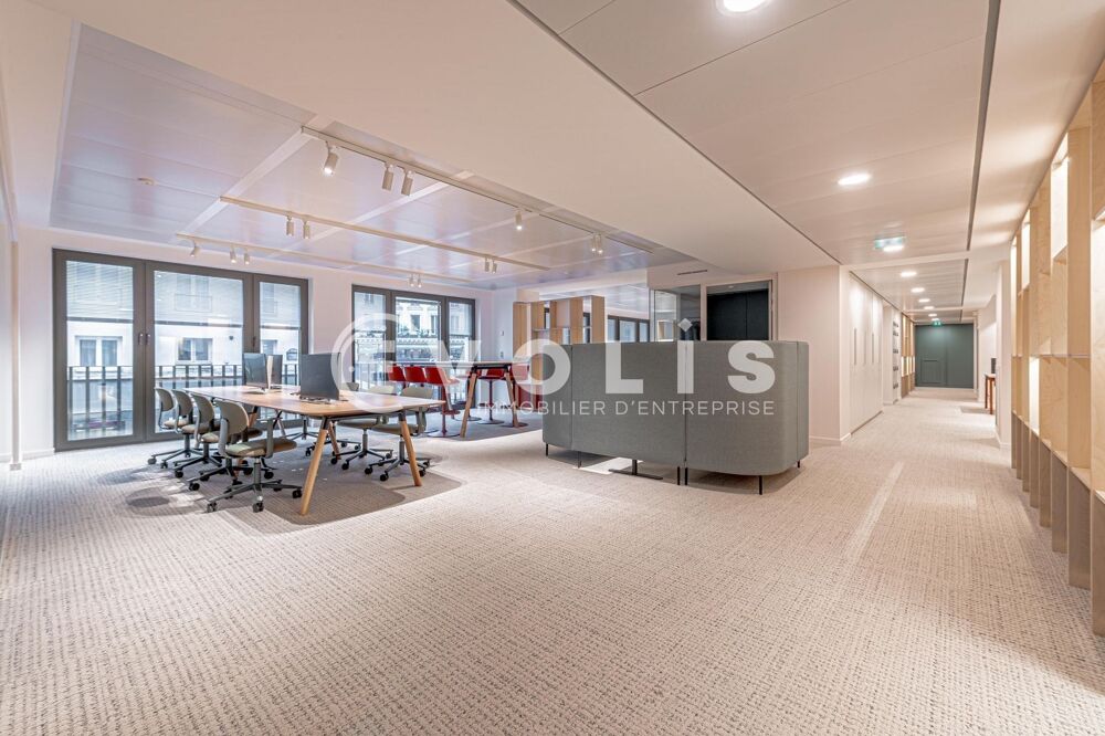   Bureaux - A LOUER - 1 107 m² non divisibles Paris 9