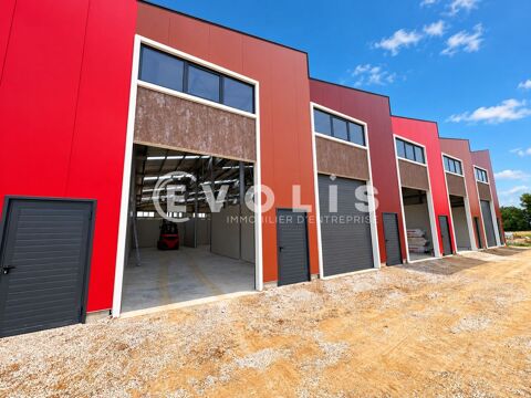   Locaux d'activité - A VENDRE - 2 012 m² divisibles à partir de 56 m² 