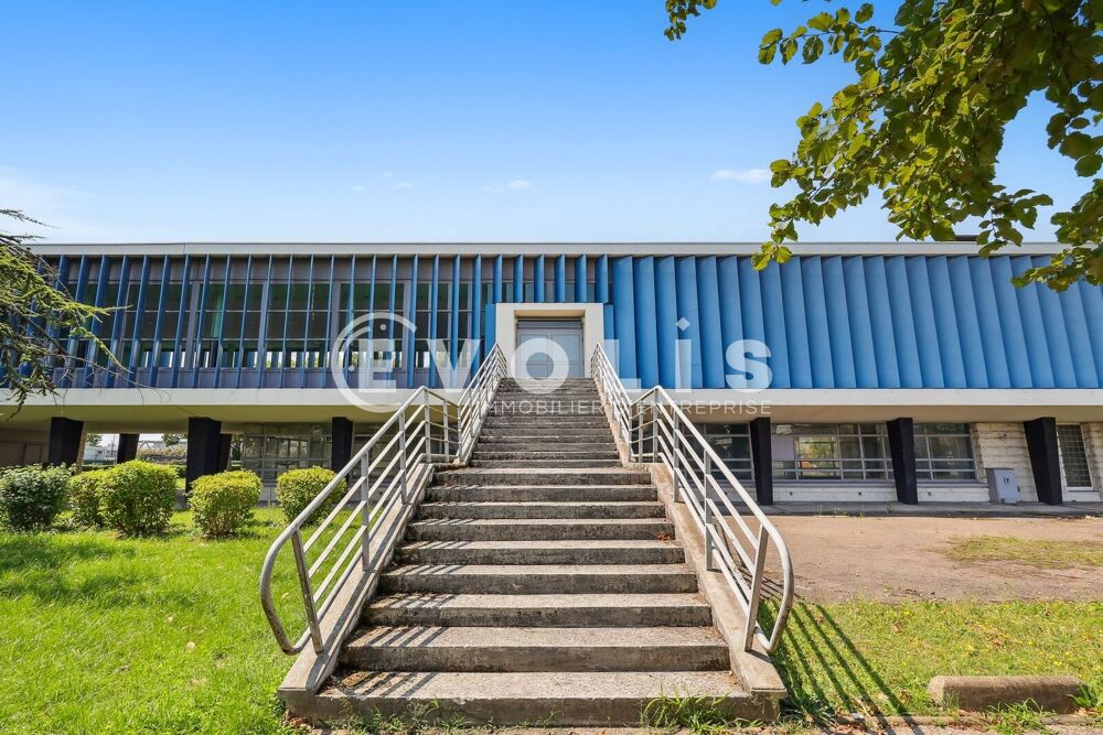   Locaux d'activité - A LOUER - 1 937 m² non divisibles Alfortville