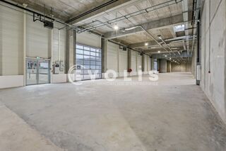  HOTEL LOGISTIQUE LES ARDOINES - 690 m² non divisibles Vitry sur seine
