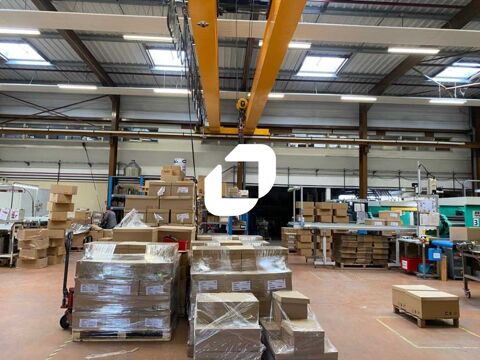 Locaux d'Activit&eacute;s - A LOUER - 1&nbsp;100 m&sup2; non divisibles 7661 95000 Cergy