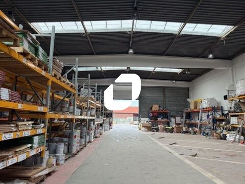 COUR PRIVATIVE - 851 m&sup2; non divisibles 5775 95310 Saint ouen l'aumone