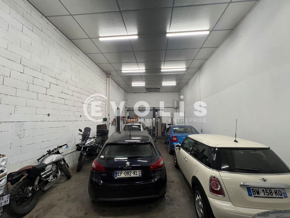   Locaux d'activité - A LOUER - 422 m² divisibles à partir de 53 m² Montry