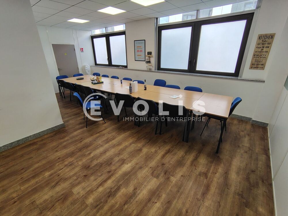   Bureaux - A LOUER - 748 m² non divisibles Fontenay sous bois