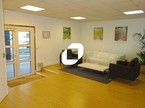 Bureaux - A LOUER - 235 m&sup2; non divisibles 3525 92130 Issy les moulineaux