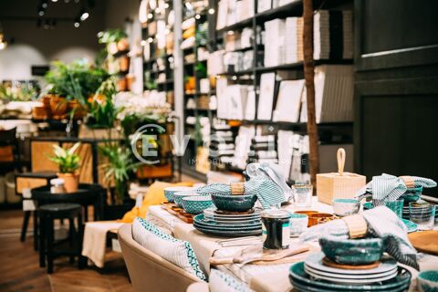 Locaux commerciaux - CESSION DE BAIL - 57 m&sup2; non divisibles 20000 33000 Bordeaux