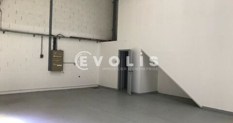   Locaux d'activité - A LOUER - 1 129 m² divisibles à partir de 121 m² 
