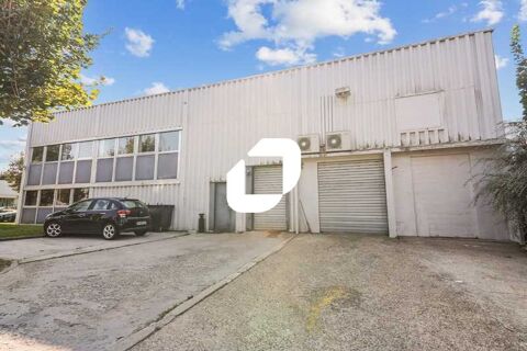 LOCAUX LUMINEUX CLIMATISES - 328 m&sup2; non divisibles 2733 78180 Montigny le bretonneux