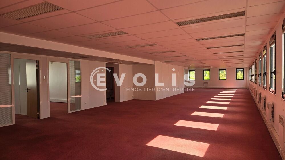   Bureaux - A VENDRE - 744 m² divisibles à partir de 176 m² Nanterre