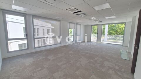   Bureaux - A VENDRE - 131 m² divisibles à partir de 24 m² 