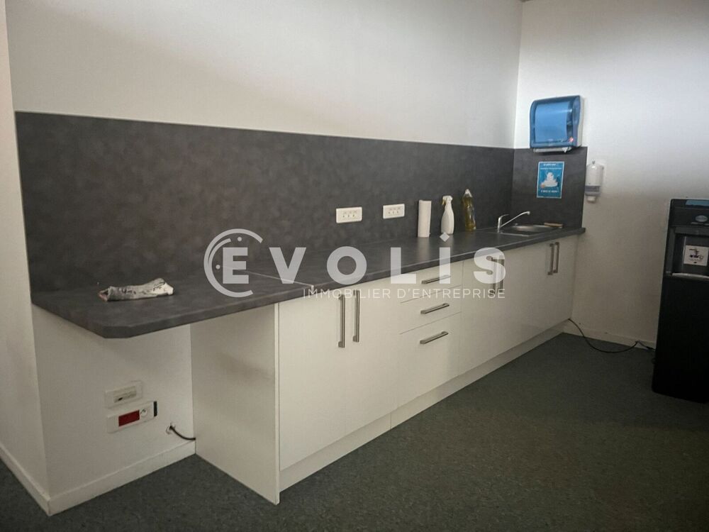   LOCAUX ERP 2 - HAUTE BORNE - 410 m² non divisibles Villeneuve d'ascq