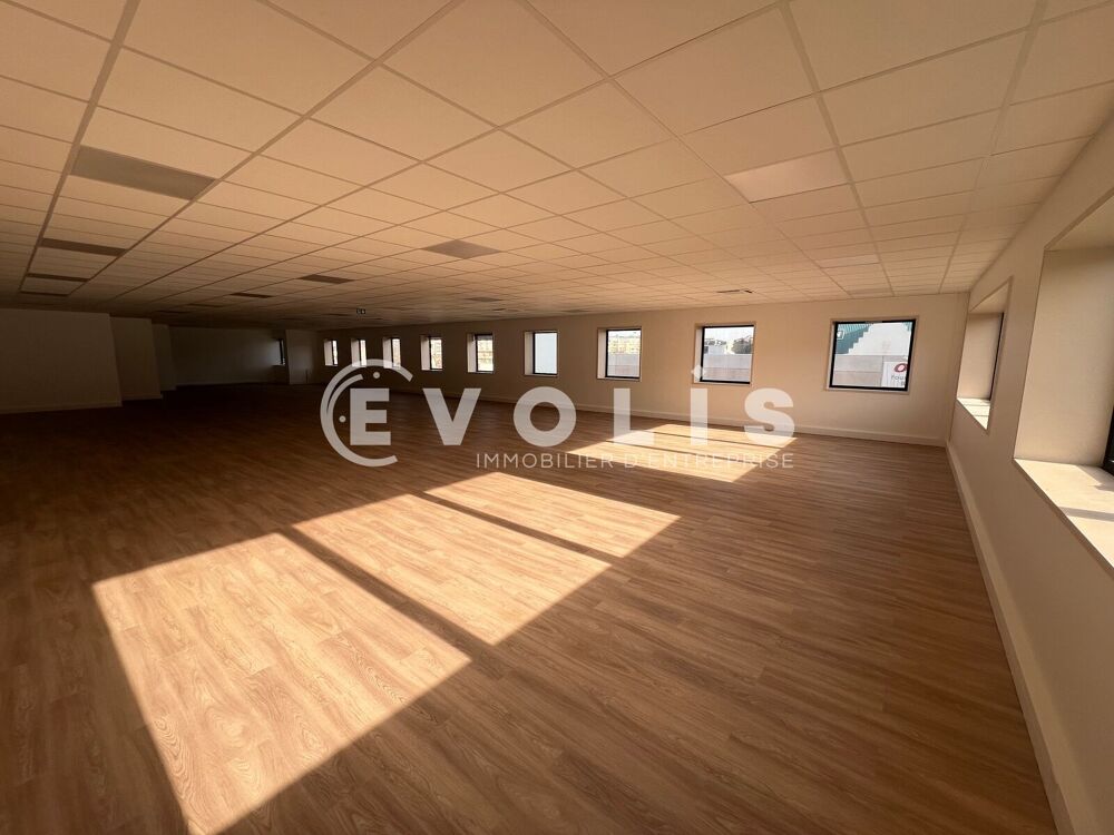   Bureaux - A VENDRE - 255 m² non divisibles Rosny sous bois