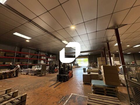 Entrep&ocirc;ts - A LOUER - 4&nbsp;860 m&sup2; non divisibles 22275 33560 Carbon blanc