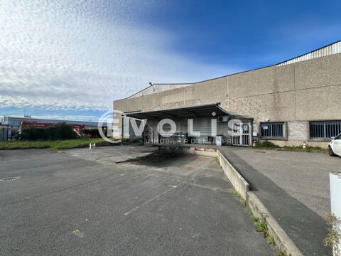   Locaux d'activité - A LOUER - 1 610 m² divisibles à partir de 360 m² 
