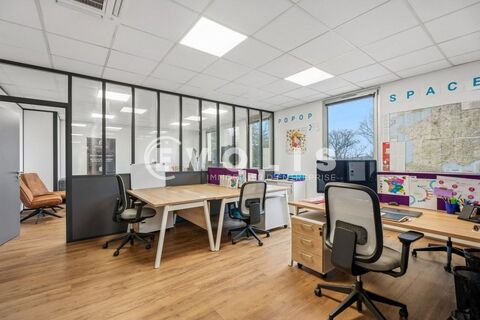 Bureaux - A VENDRE - 139 m&sup2; non divisibles 279000 69500 Bron