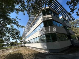   EUROPARC B18 - 2 278 m² divisibles à partir de 433 m² Pessac