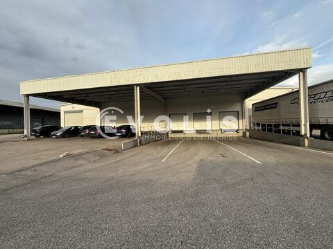 Local d'activit&eacute; sur un terrain de 10 000 m&sup2; - 3&nbsp;643 m&sup2; non divisibles 30358 69200 Venissieux