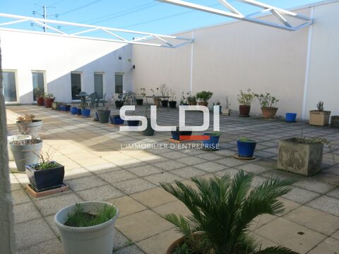 Bureaux - A LOUER - 246 m&sup2; 2399 69200 Venissieux